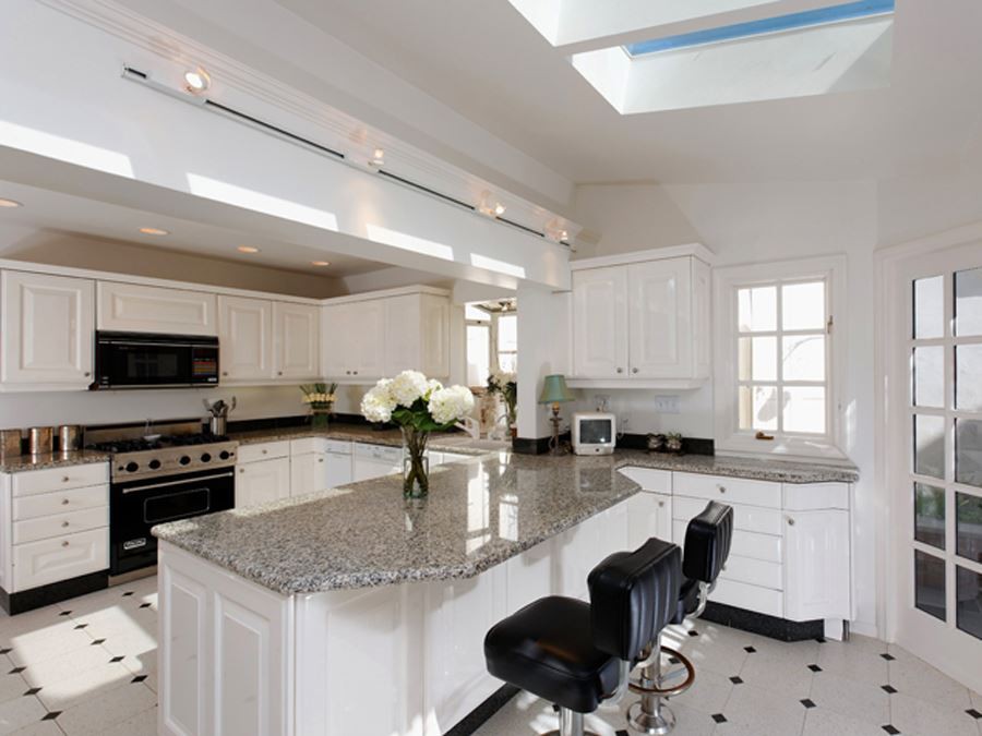 Ivory White Granite Countertop