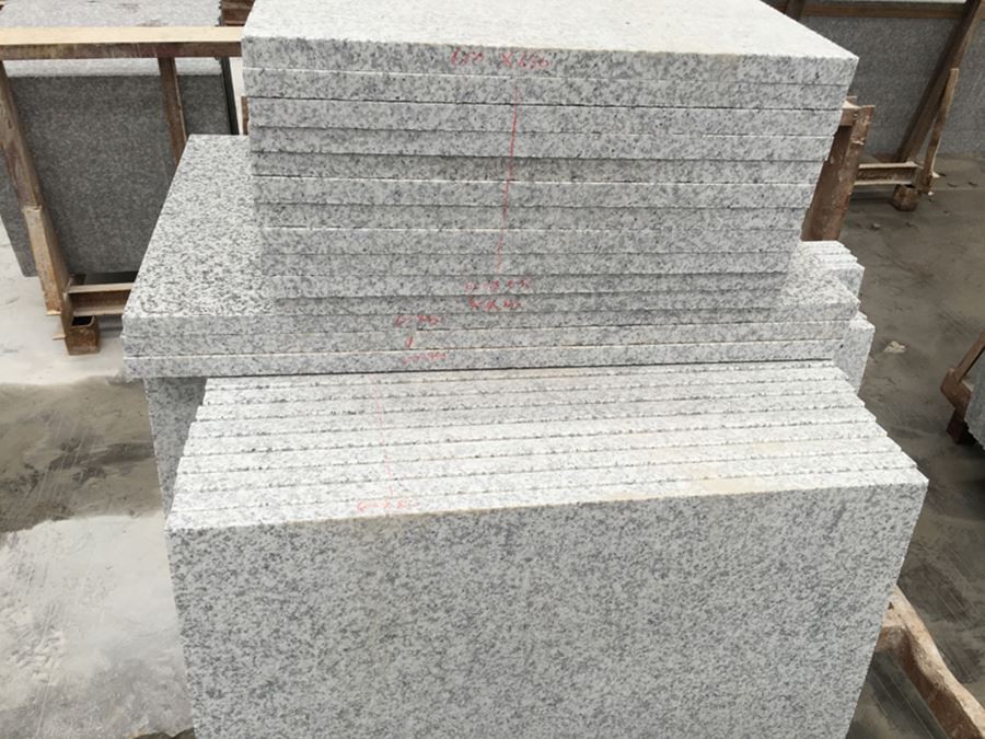 Ivory White Granite Project Tile