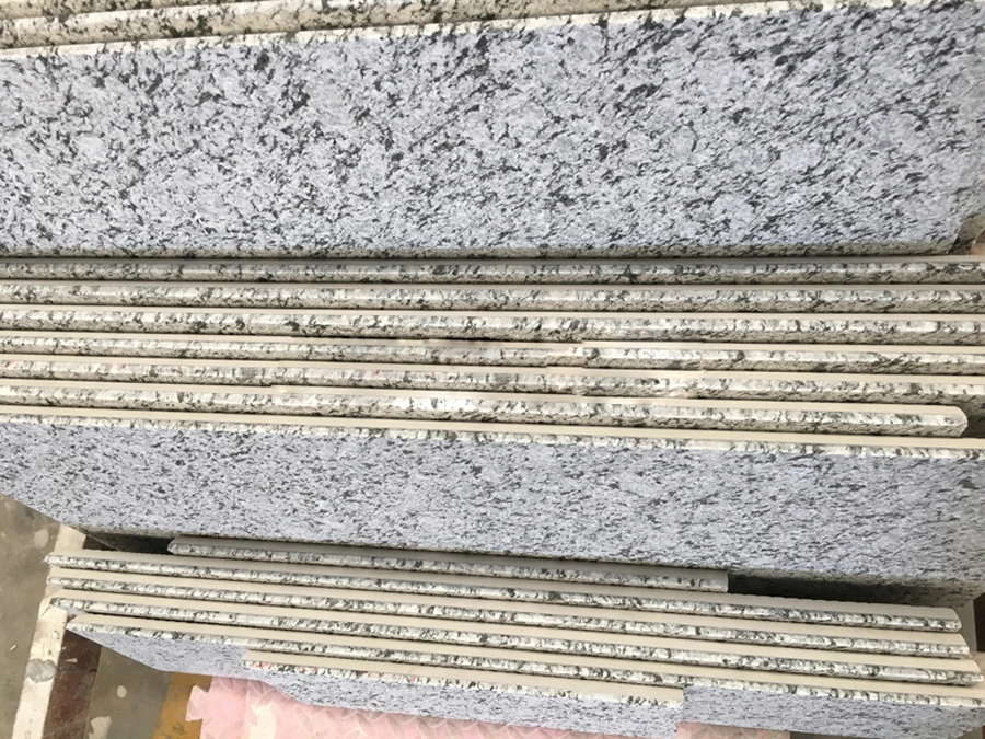 Spray White Granite Laminated Ceramic